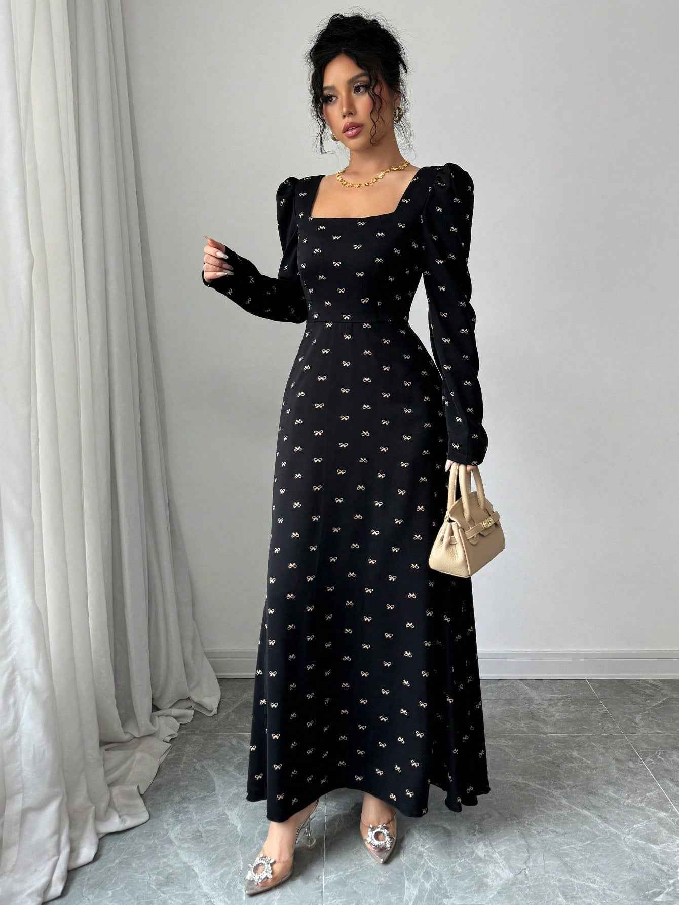 Vintage square neck dress: bubble sleeve design, backless strap to add sexy, retro style, women's fashion dress.