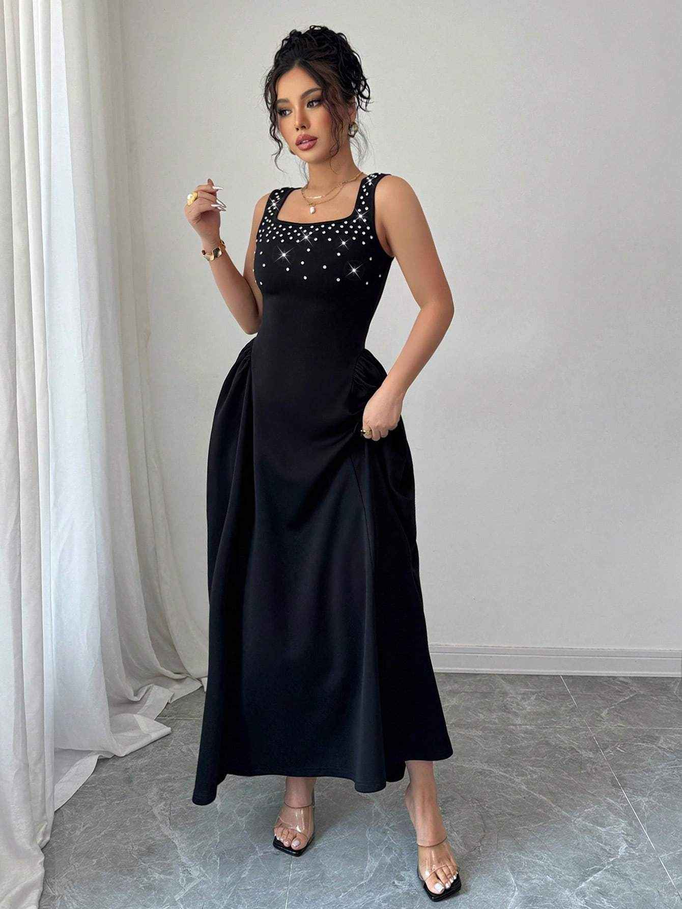 Bright Diamond Sleeveless Dress: Elegant Large Skirt Design for Fashionable Women