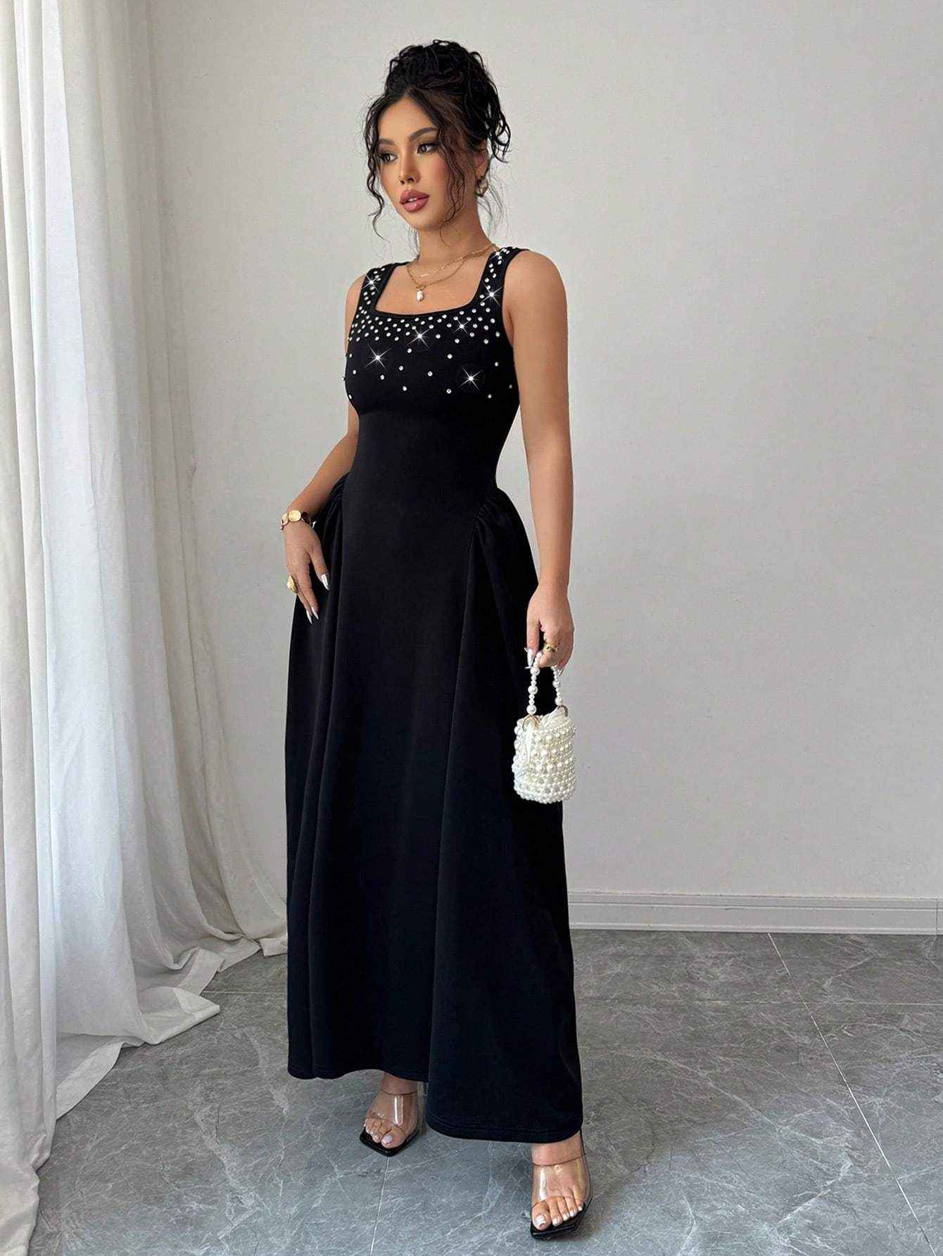 Bright Diamond Sleeveless Dress: Elegant Large Skirt Design for Fashionable Women
