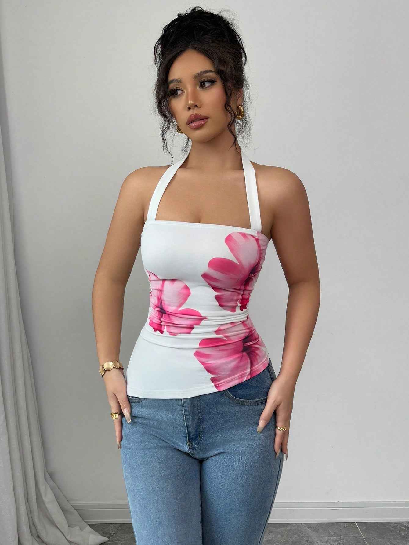 Fashion Women's Summer Vest: Unique Design, Minimalist Style, Comfortable Fabric for Daily Wear
